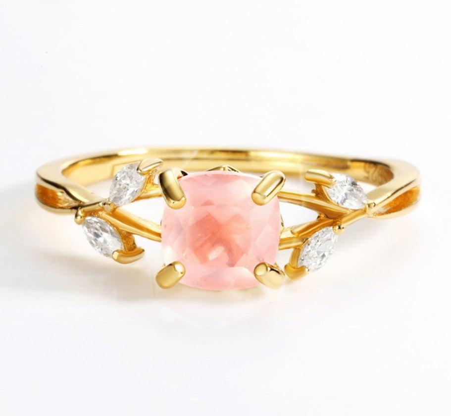 Heart of Venus Ring