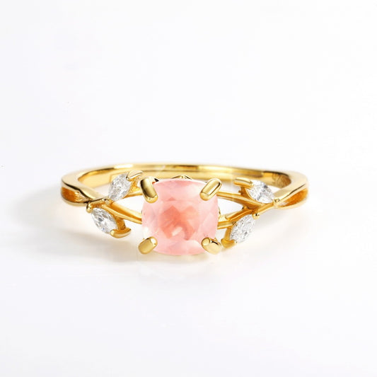 Heart of Venus Ring